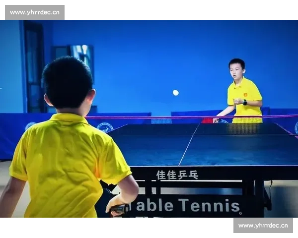 激烈角逐乒乓球赛场高手争锋展现速度与技巧的巅峰对决